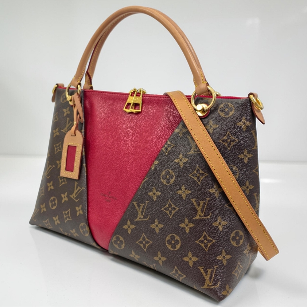 ✨️Authentic Louis Vuitton V Tote MM Monogram Bag - Picture 16 of 17